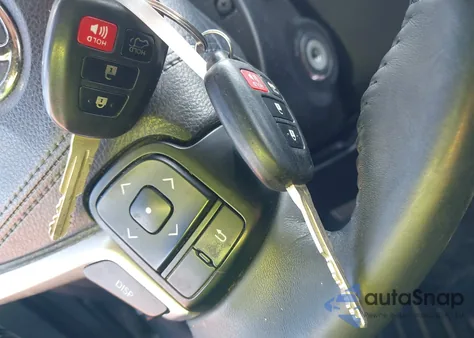 2016 Toyota Highlander Le Plus V6 from USA, damaged, VIN 5TDBKRFH2GS231817